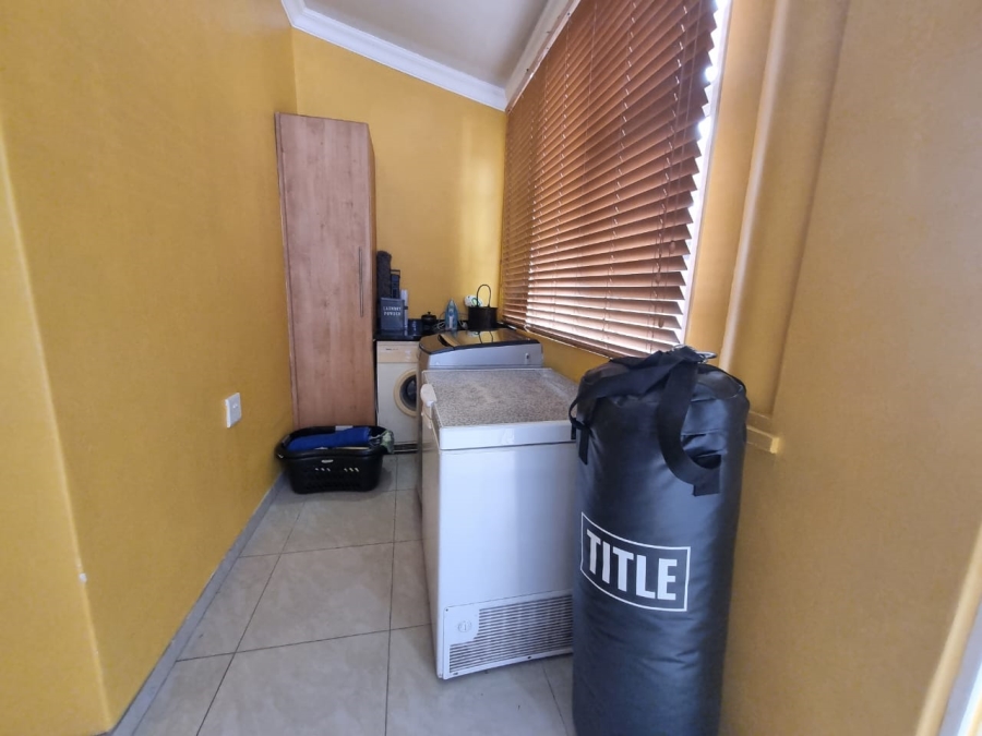 3 Bedroom Property for Sale in Parow Western Cape